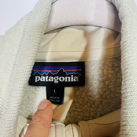 Patagonia Better Sweater Ivory Pullover Fleece Jacket - Picture 4 of 8